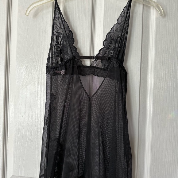 Sheer Mesh Lace Nighty (black) - Picture 2 of 2